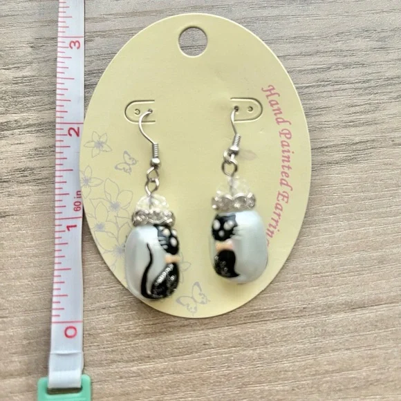 Hand Painted Black Cat Dangle Earrings Rhinestone Crystal - Picture 3 of 5
